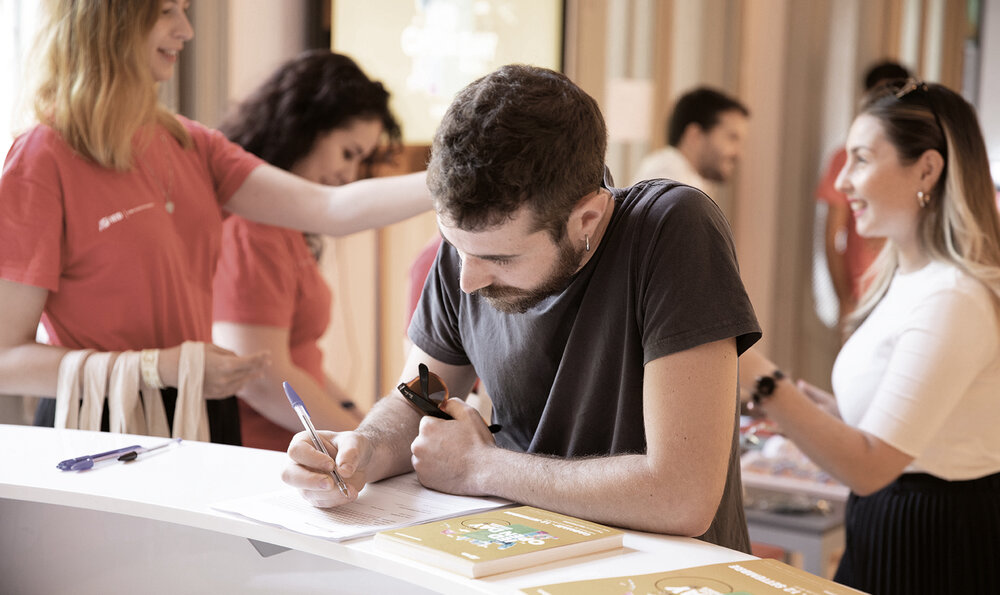 Studiare in Italia - Linee guida per l'iscizione ai corsi ied in italia